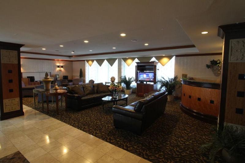 Clarion Hotel Park Central Dallas Exterior photo